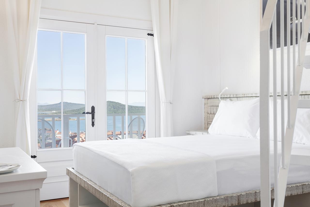Cunda Pur Beyaz Hotel Экстерьер фото