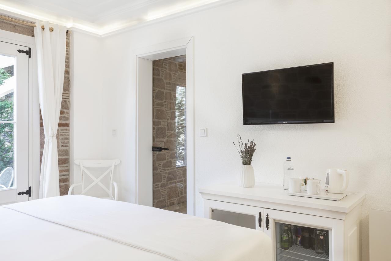 Cunda Pur Beyaz Hotel Экстерьер фото