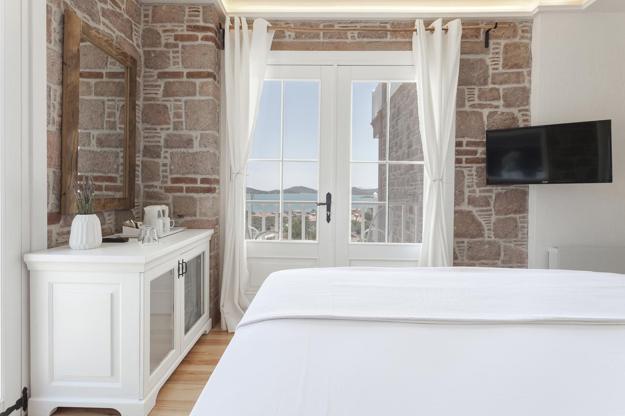 Cunda Pur Beyaz Hotel Экстерьер фото